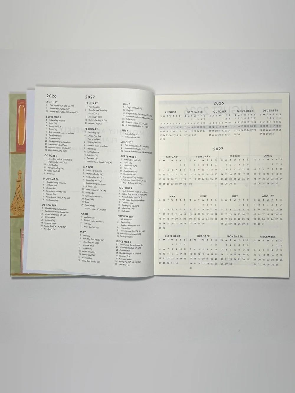 Molly & Rex 17 months 2026-2027 Monthly Weekly Planner (Floral Bookshelf)